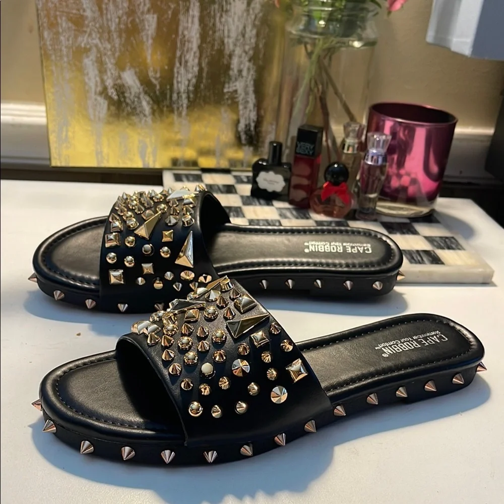 Cape Robbin Black and Gold Sandals with Bold Design Studsed - Picture 13 of 16